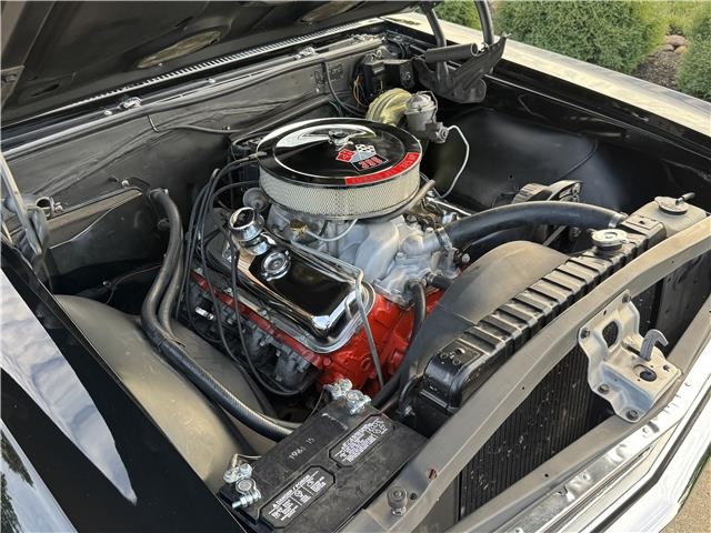 Chevrolet-Chevelle-1966-2-Door-Coupe-7