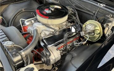 Chevrolet-Chevelle-1966-2-Door-Coupe-8