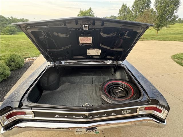 Chevrolet-Chevelle-1966-2-Door-Coupe-9