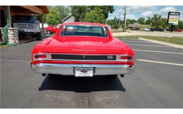 Chevrolet-Chevelle-1966-2-door-coupe-25