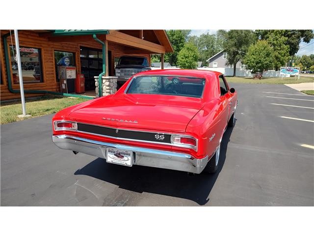 Chevrolet-Chevelle-1966-2-door-coupe-27