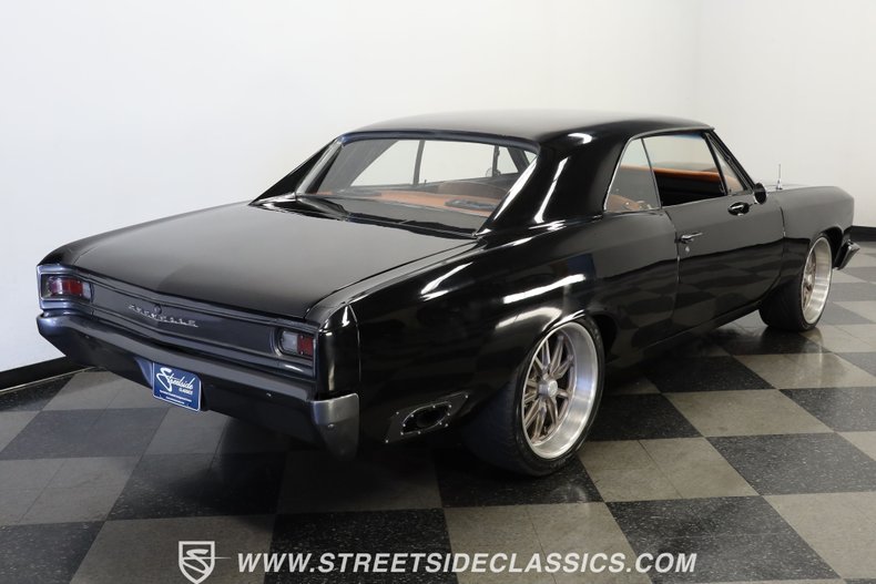 Chevrolet-Chevelle-1966-Black-Saddle-Leather-10