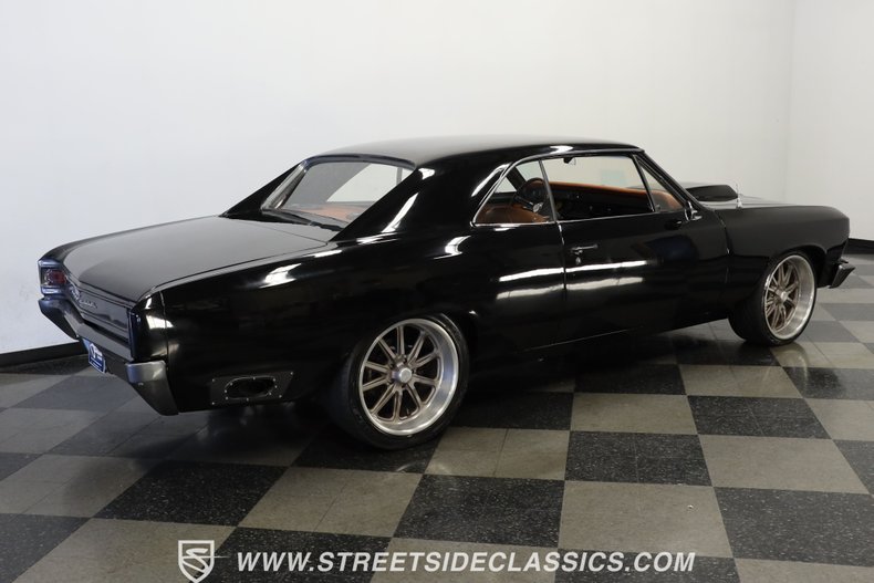 Chevrolet-Chevelle-1966-Black-Saddle-Leather-11