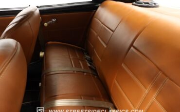 Chevrolet-Chevelle-1966-Black-Saddle-Leather-41