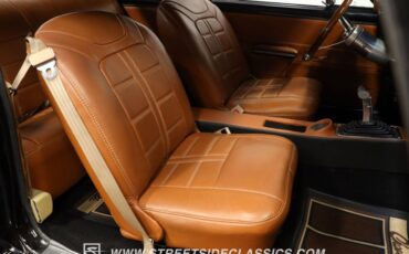Chevrolet-Chevelle-1966-Black-Saddle-Leather-43