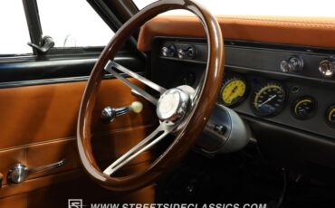 Chevrolet-Chevelle-1966-Black-Saddle-Leather-46
