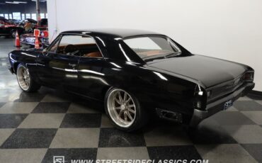 Chevrolet-Chevelle-1966-Black-Saddle-Leather-6