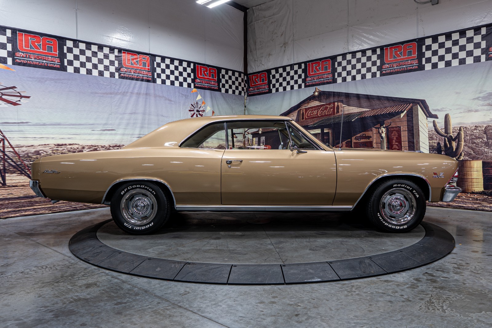 Chevrolet-Chevelle-1966-Coupe-2