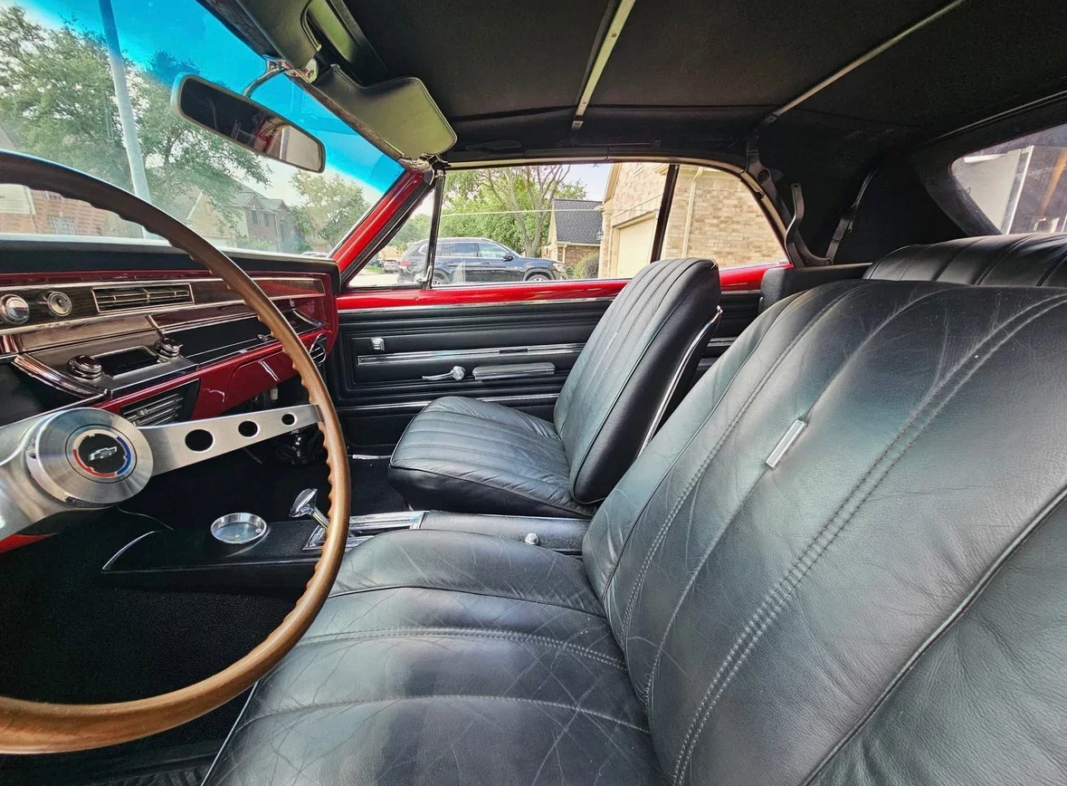 Chevrolet-Chevelle-1966-Red-Black-5