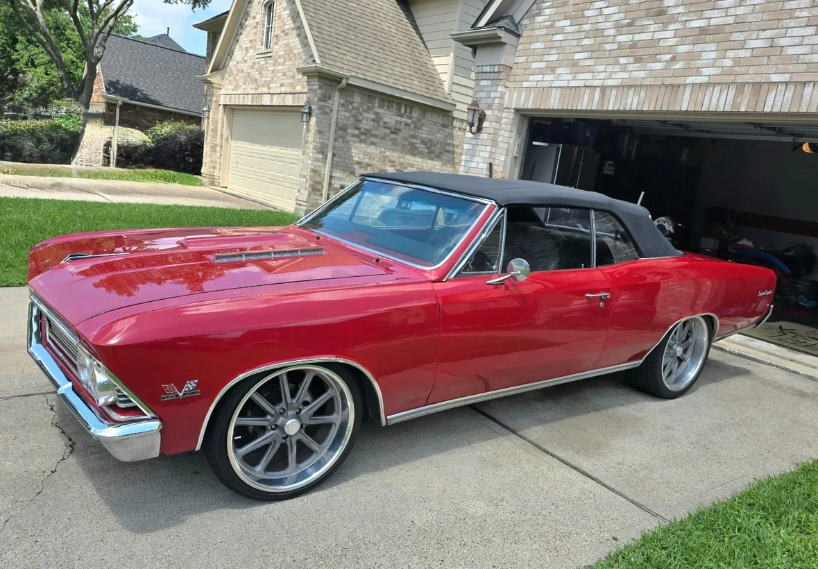 Chevrolet-Chevelle-1966-Red-Black-9