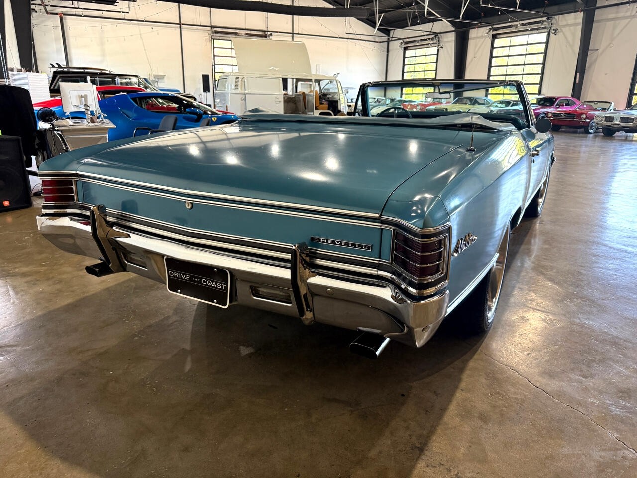 Chevrolet-Chevelle-1967-American-Muscle-Car-12