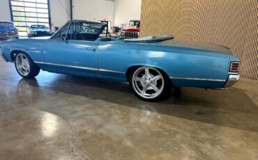 Chevrolet-Chevelle-1967-American-Muscle-Car-17