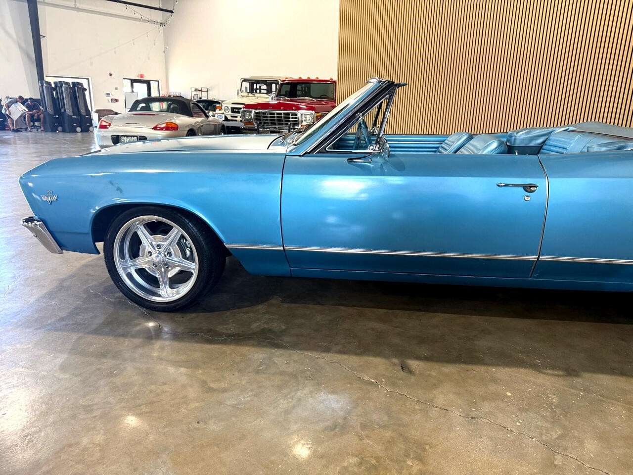 Chevrolet-Chevelle-1967-American-Muscle-Car-19