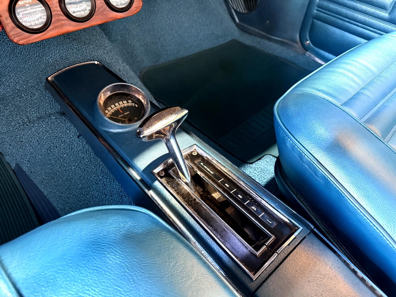 Chevrolet-Chevelle-1967-American-Muscle-Car-28