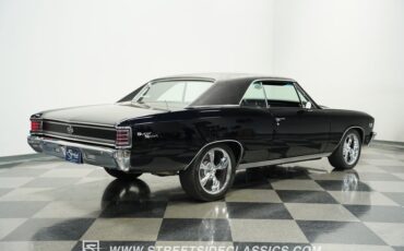 Chevrolet-Chevelle-1967-Black-Black-18