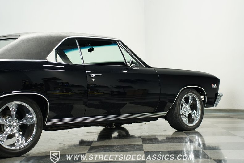 Chevrolet-Chevelle-1967-Black-Black-24