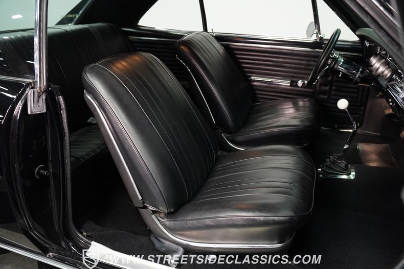 Chevrolet-Chevelle-1967-Black-Black-37