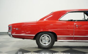 Chevrolet-Chevelle-1967-Bolero-Red-Black-12