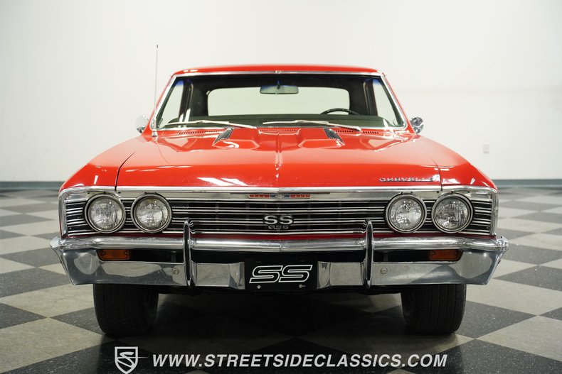 Chevrolet-Chevelle-1967-Bolero-Red-Black-19