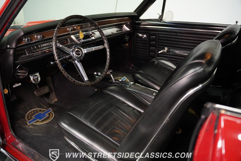 Chevrolet-Chevelle-1967-Bolero-Red-Black-37