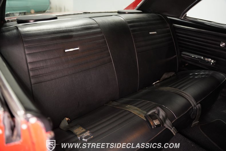 Chevrolet-Chevelle-1967-Bolero-Red-Black-45