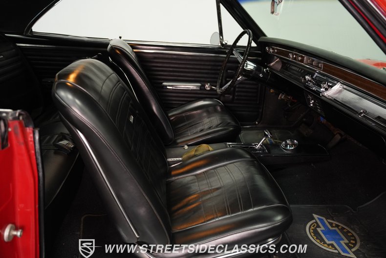 Chevrolet-Chevelle-1967-Bolero-Red-Black-48