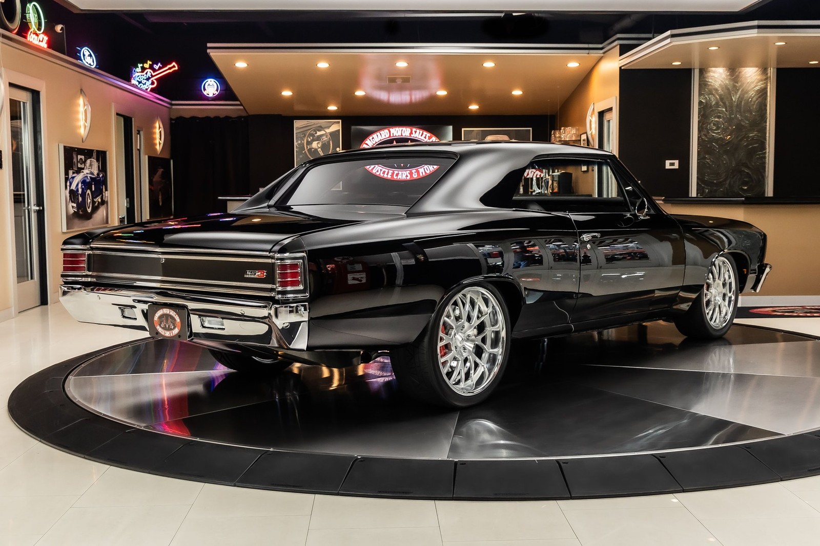 Chevrolet-Chevelle-1967-Coupe-12