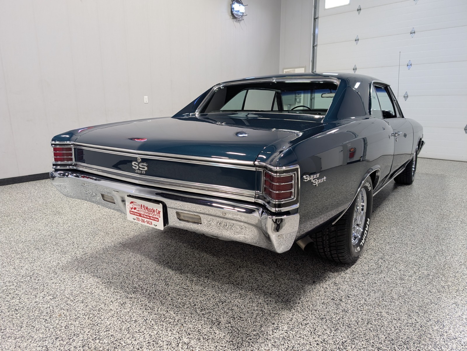 Chevrolet-Chevelle-1967-Coupe-12