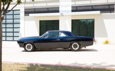 Chevrolet-Chevelle-1967-Coupe-13