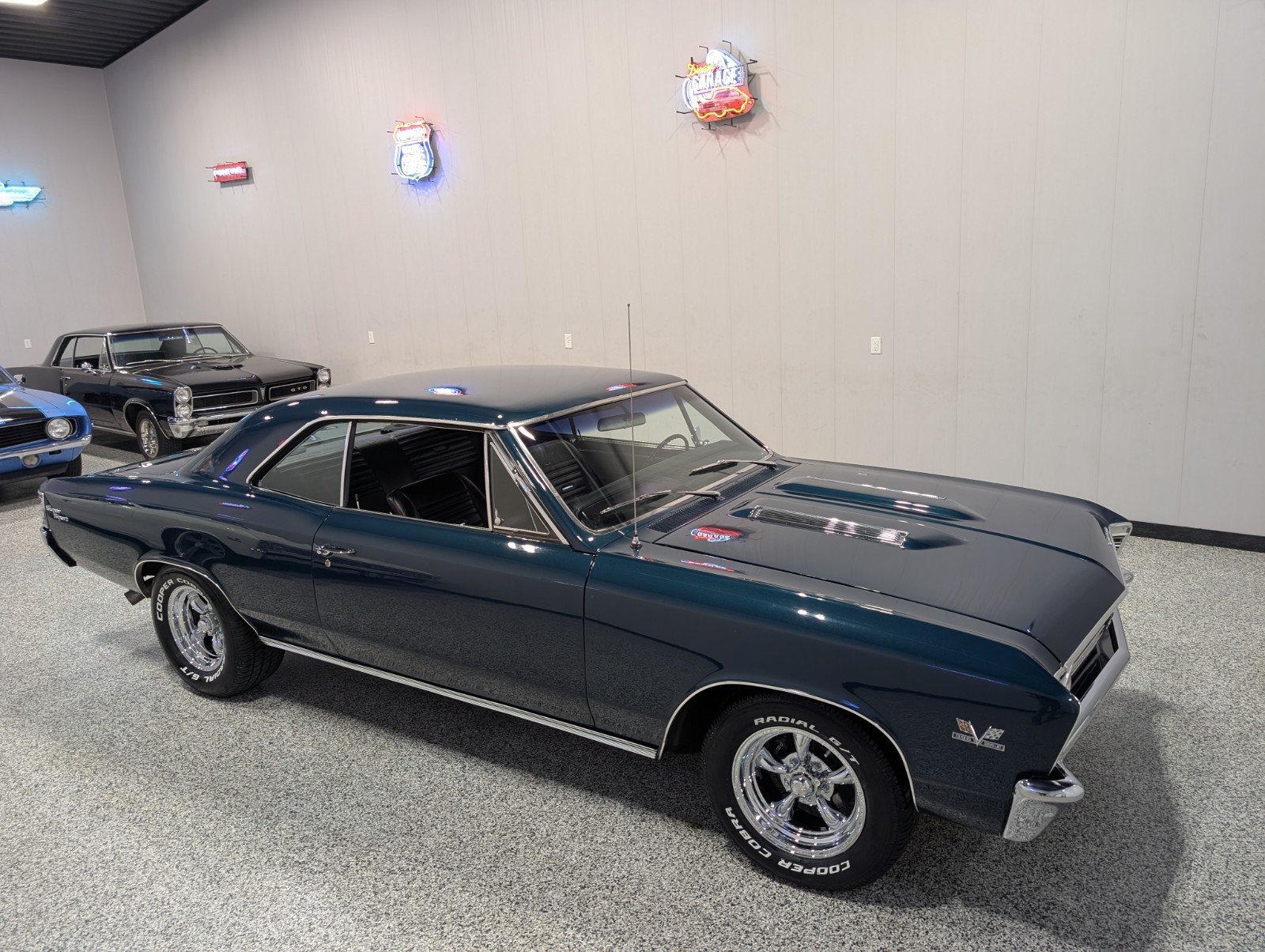 Chevrolet-Chevelle-1967-Coupe-14
