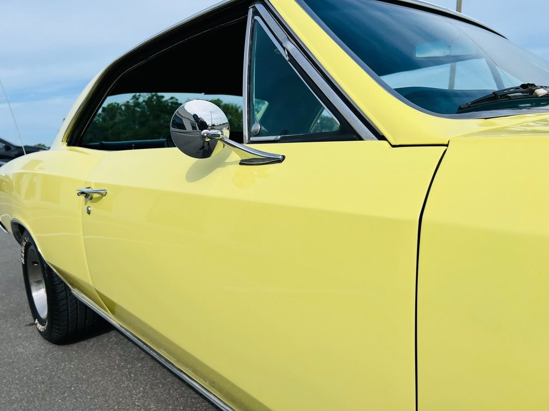 Chevrolet-Chevelle-1967-Coupe-18