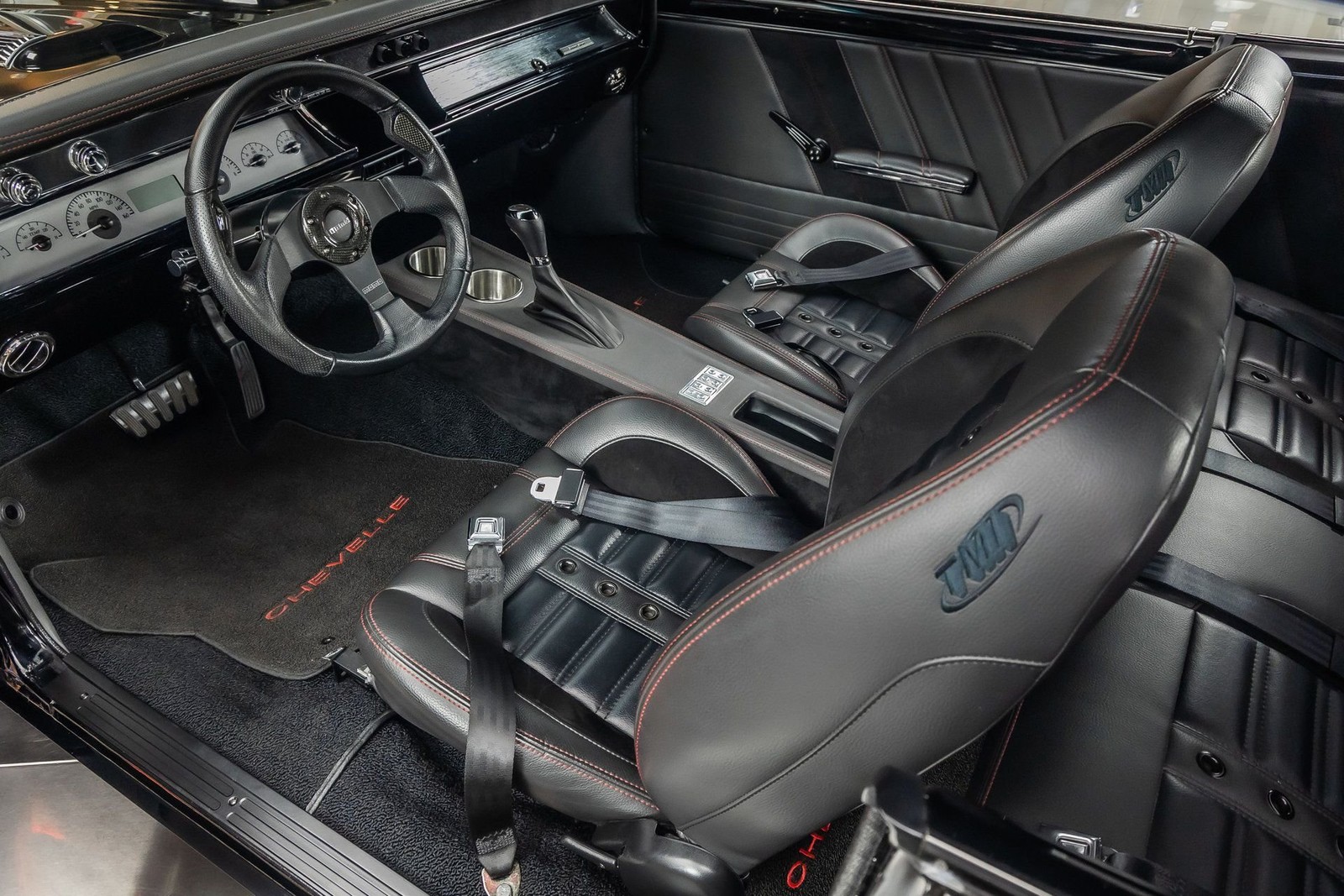 Chevrolet-Chevelle-1967-Coupe-2