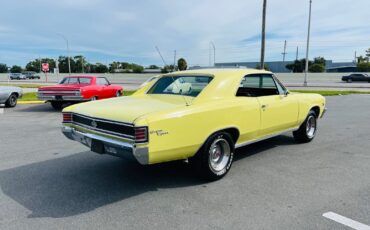 Chevrolet-Chevelle-1967-Coupe-4