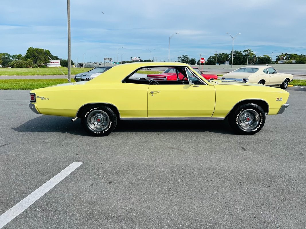Chevrolet-Chevelle-1967-Coupe-5