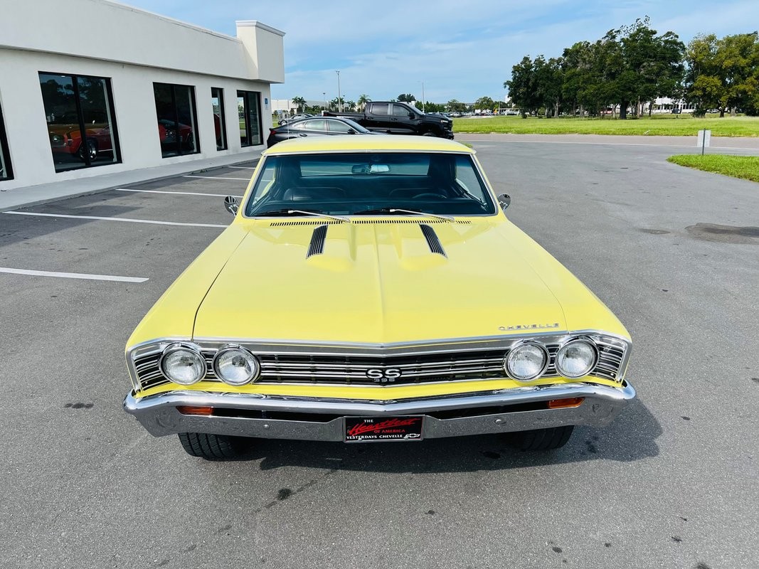Chevrolet-Chevelle-1967-Coupe-7