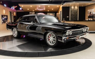 Chevrolet-Chevelle-1967-Coupe-9