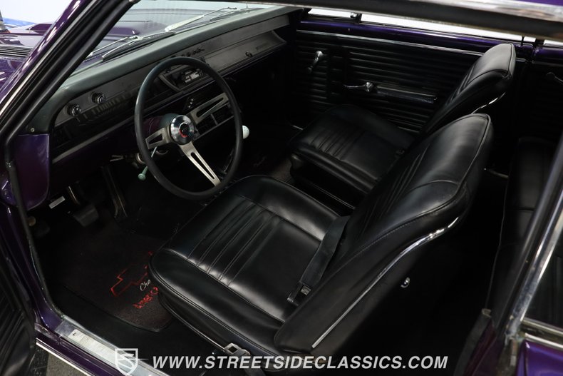 Chevrolet-Chevelle-1967-Purple-Black-11