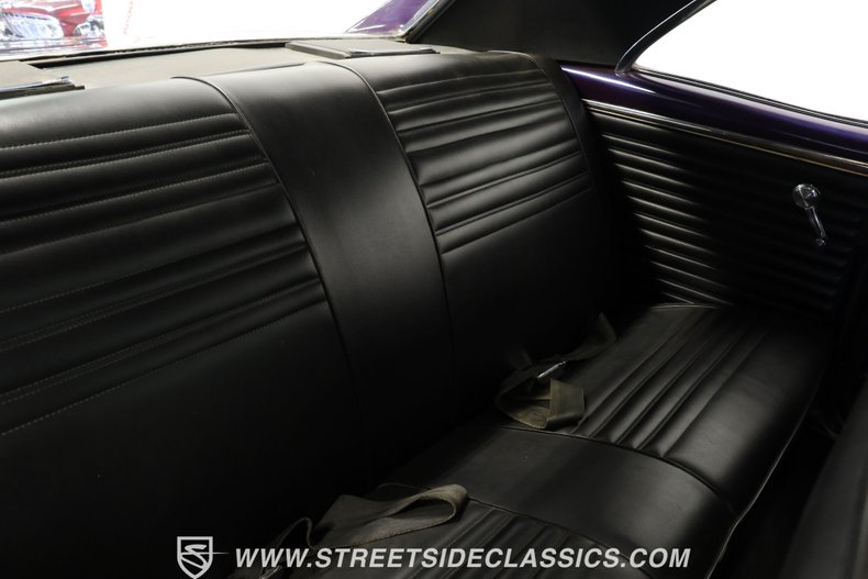 Chevrolet-Chevelle-1967-Purple-Black-24