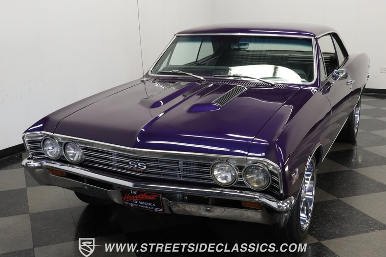 Chevrolet-Chevelle-1967-Purple-Black-27
