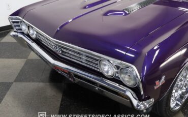 Chevrolet-Chevelle-1967-Purple-Black-29