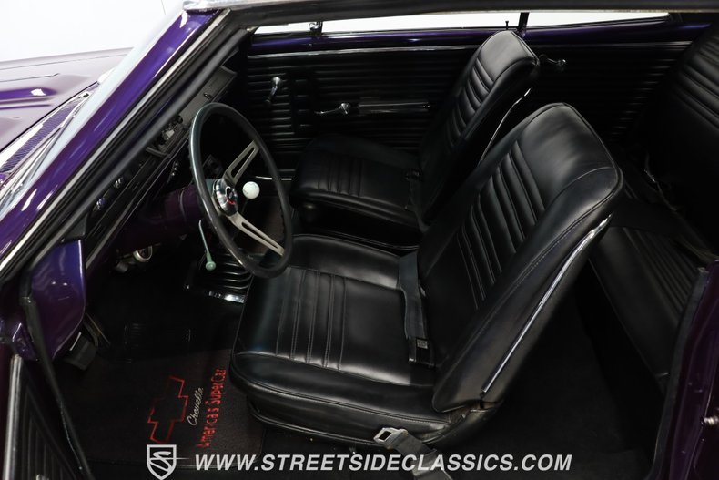 Chevrolet-Chevelle-1967-Purple-Black-36