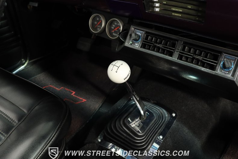 Chevrolet-Chevelle-1967-Purple-Black-39