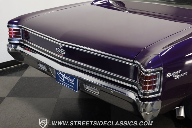 Chevrolet-Chevelle-1967-Purple-Black-47