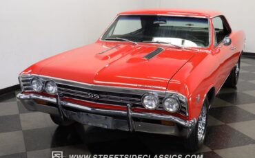 Chevrolet-Chevelle-1967-Red-Black-16
