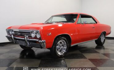 Chevrolet-Chevelle-1967-Red-Black-20