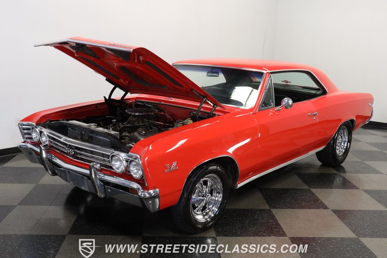 Chevrolet-Chevelle-1967-Red-Black-28
