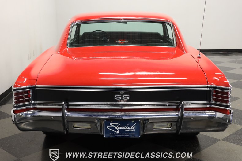 Chevrolet-Chevelle-1967-Red-Black-8
