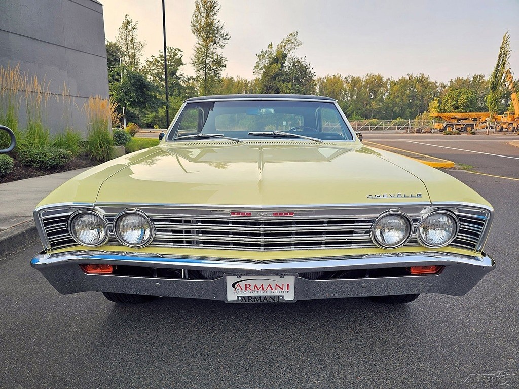 Chevrolet-Chevelle-1967-Sedan-16