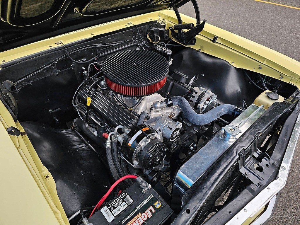 Chevrolet-Chevelle-1967-Sedan-23