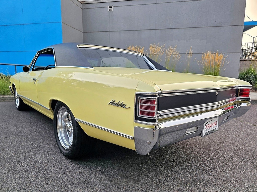 Chevrolet-Chevelle-1967-Sedan-4
